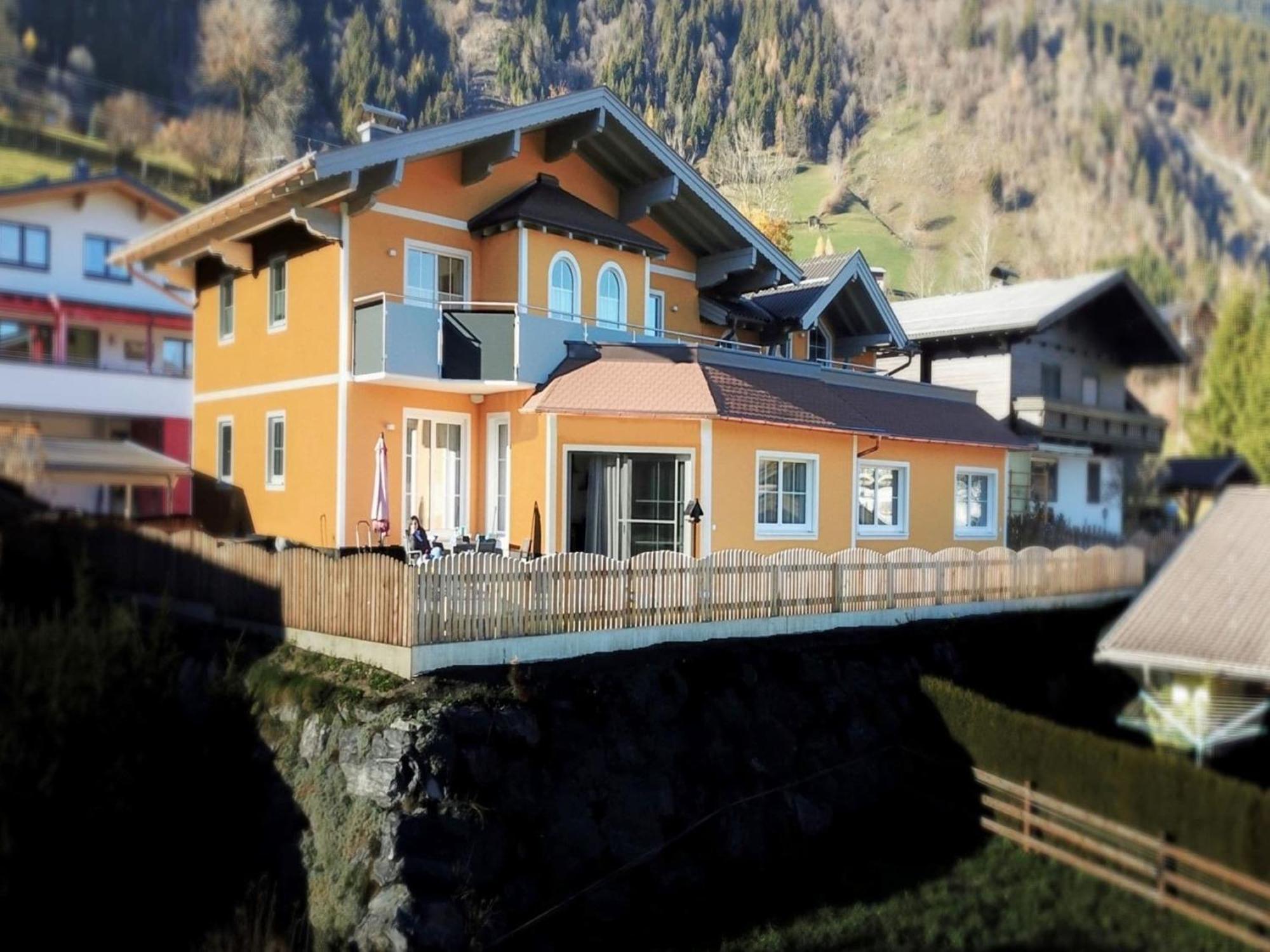 Holiday home Luxurious Mansion In Near Skiing Area Goldegg